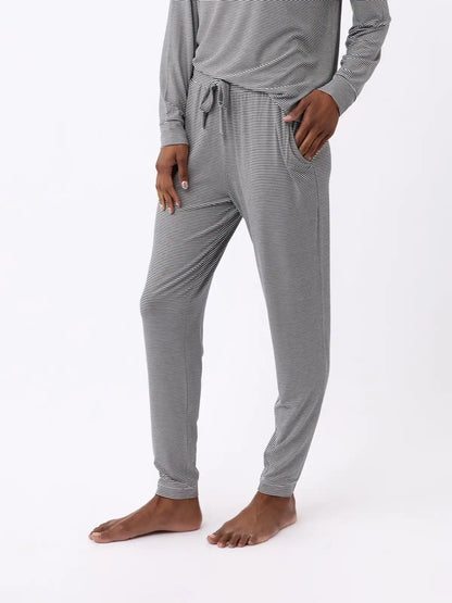 Women's Bamboo Stretch-Knit Tapered Pant - Last Chance