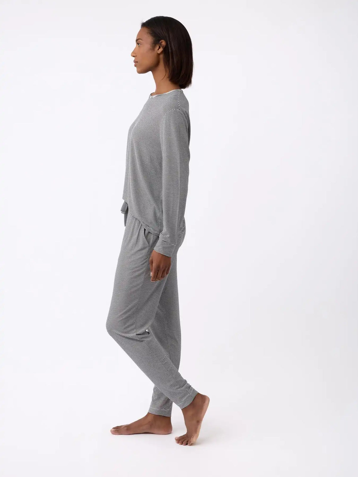 Women's Bamboo Stretch-Knit Tapered Pant - Last Chance