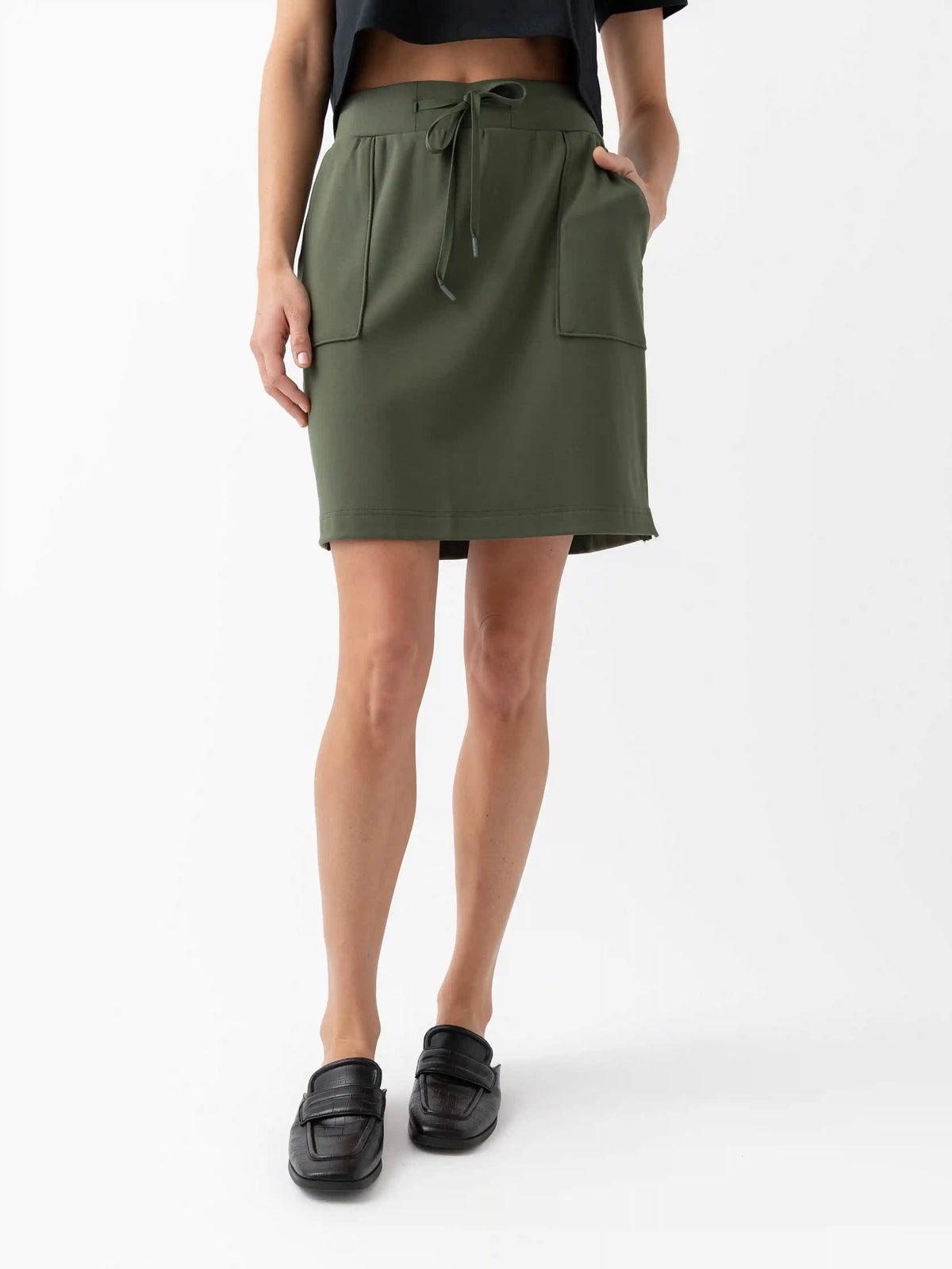 Women's Brushed Bamboo Patch Pocket Skirt