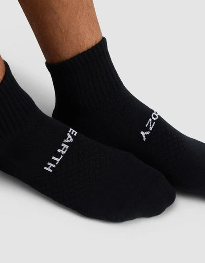 Men's Essential Quarter Sock 4-Pack