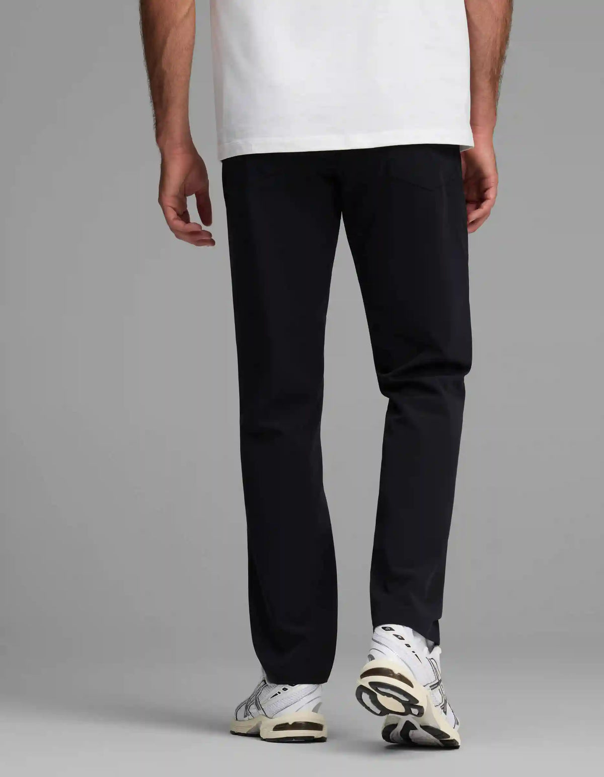Men's Everywhere Pant 34"L - Relaxed Fit