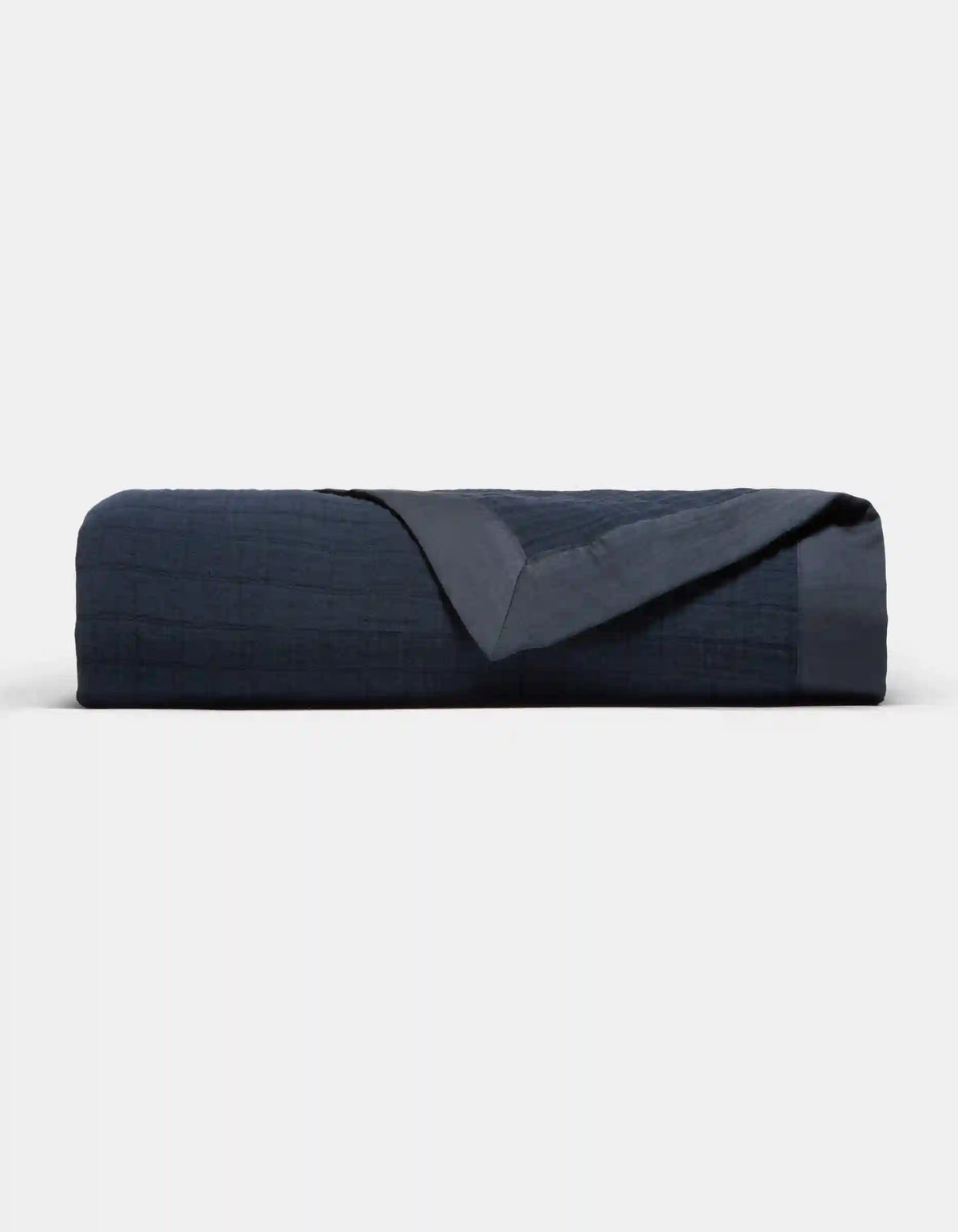 Waterfront Grid Matelasse Blanket