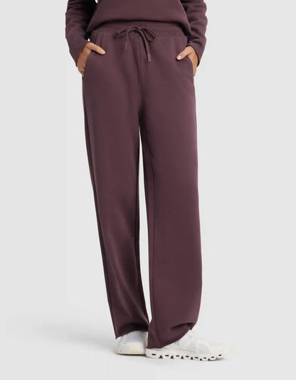 Women's Chelsea Set