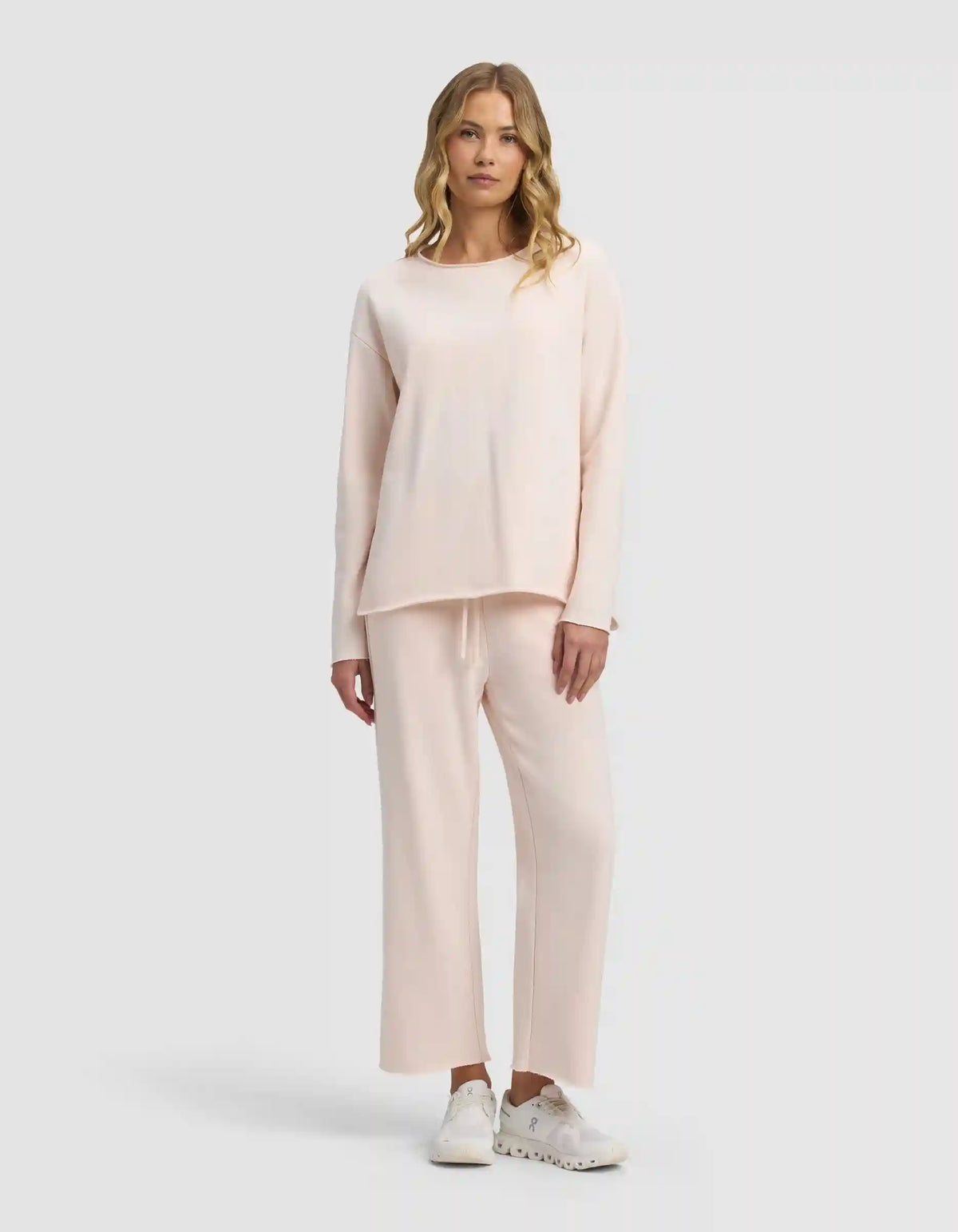Women's Chelsea Cropped Set