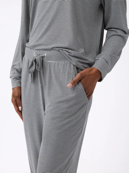 Women's Bamboo Stretch-Knit Tapered Pant