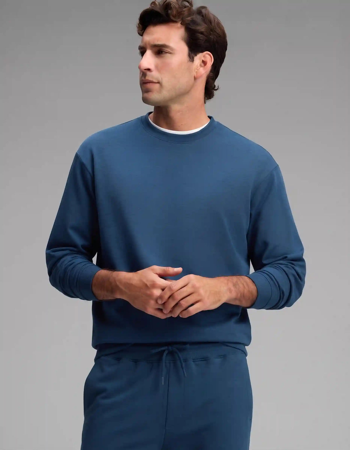 Men's Versa Crewneck & Jogger Set