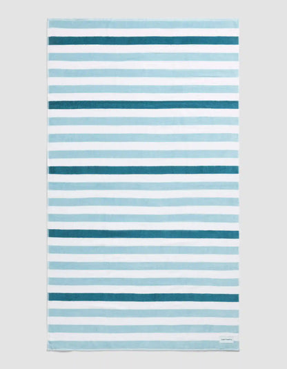 Classic Stripe Resort Towel Bundle