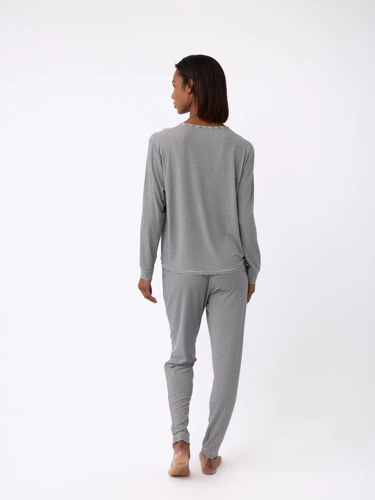 Women's Bamboo Stretch-Knit Tapered Pant - Last Chance